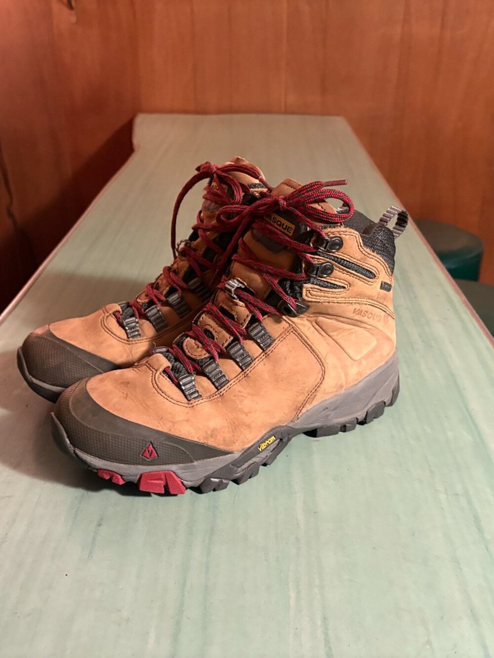 Womens Vasque Taku Gore Tex Waterproof Hiking Boots Size 9.5 M 7083